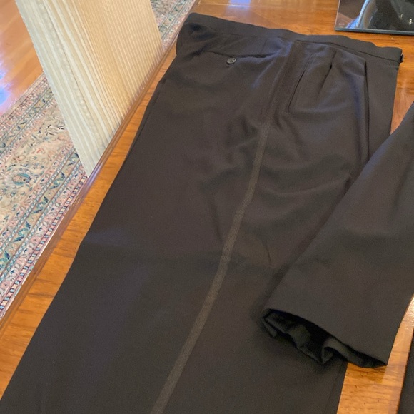 Giorgio Armani Le Collezioni tux - Picture 7 of 7